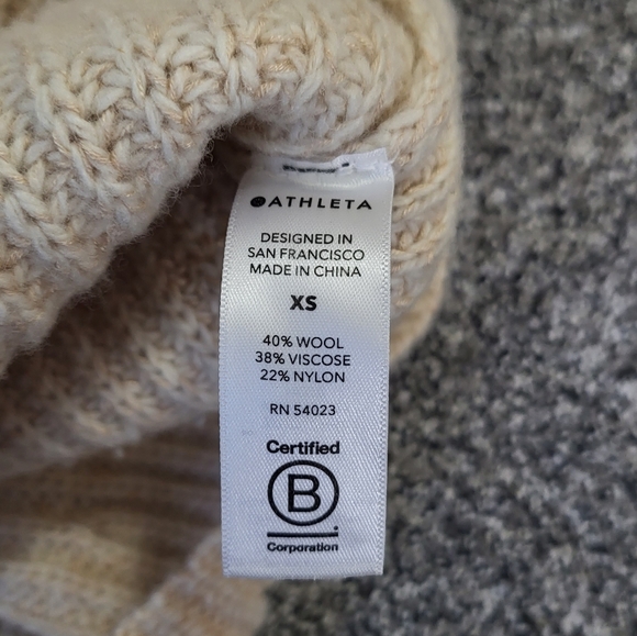Athleta Sierra Wool Blend Oatmeal Cream Sweater Size XS - Picture 12 of 12